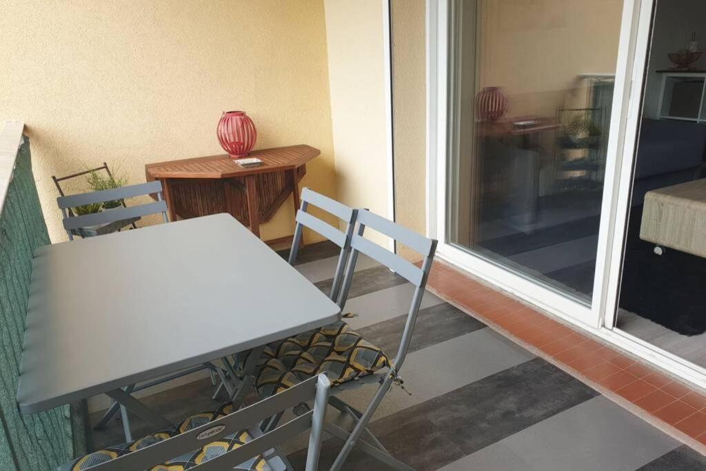 Le New-Yorkais - Frejus - Sncf - Wi-Fi Apartment