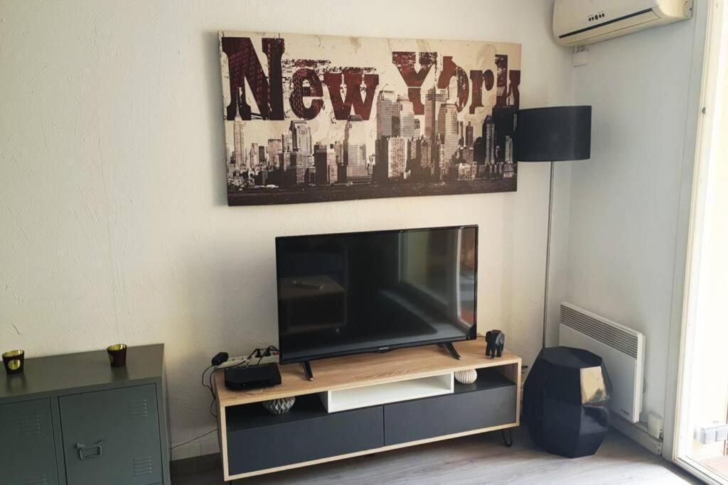 Apartment Le New-Yorkais - Frejus - Sncf - Wi-Fi